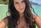 Angie Harmon, 52, Shows Off Her Actual Size In A New Photo